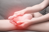How to Avoid Common Causes of Foot Pain